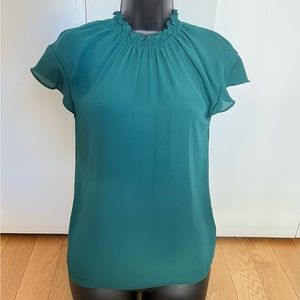 Express Ruffle Mock Neck Top | Forest Green | Size XS